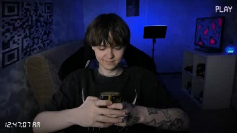 Snapshot of charonbaby1 chatting on 11.09.25 lynxy online show from 11.09.25