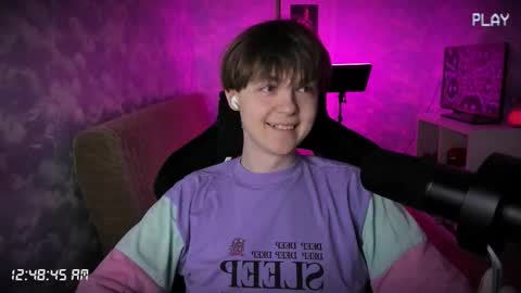 Snapshot of charonbaby1 chatting on 11.11.25 lynxy online show from 11.11.25