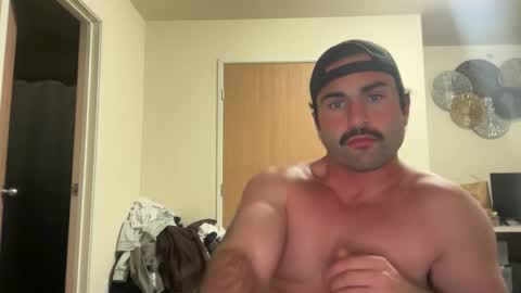 Snapshot of chasdown22 chatting on 10.19.25 check cock go online show from 10.19.25