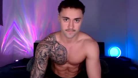 Snapshot of chasereynolds44 chatting on 05.29.26 Chasereynolds44 online show from 05.29.26