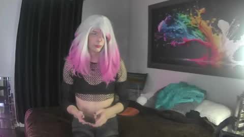 Sarah online show from 10.19.25