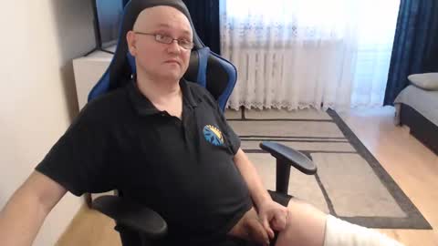 Egor Skornyakov online show from 02.04.25