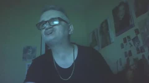 lee online show from 10.04.25