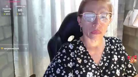 CHAYLA VICTORIA RUIZ  online show from 03.06.26