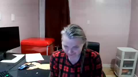 chealsiek online show from 10.30.25