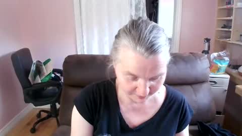 Snapshot of chealsiek chatting on 06.28.26 chealsiek online show from 06.28.26