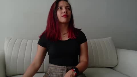 Regina Phalange online show from 11.20.25