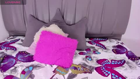 Snapshot of cheerlynn chatting on 09.23.25 Cherlyn online show from 09.23.25