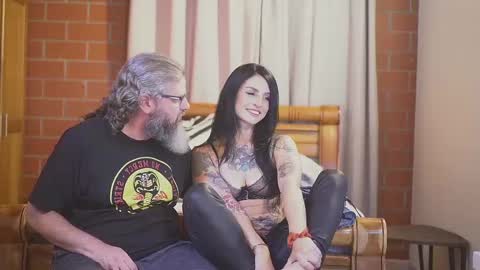 Snapshot of cheeseburgerjesus chatting on 02.18.25 Cheesburger Jesus and whoever showed up. online show from 02.18.25