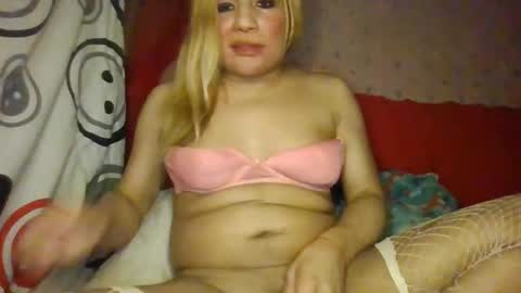 Snapshot of chelsea02tranny chatting on 12.21.25 chelsea02tranny online show from 12.21.25