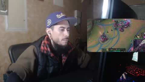 Snapshot of chelseagrinox chatting on 02.18.26 Chelsea online show from 02.18.26