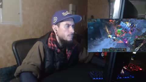 Snapshot of chelseagrinox chatting on 02.26.26 Chelsea online show from 02.26.26