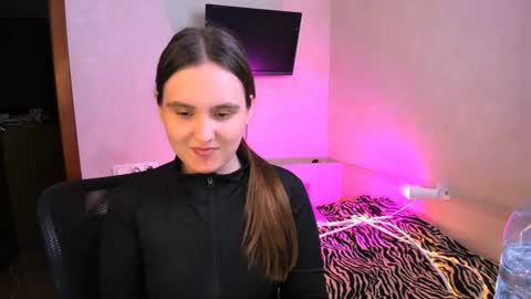 Snapshot of chelsyluxex chatting on 07.27.26 Chelsy Luxe online show from 07.27.26