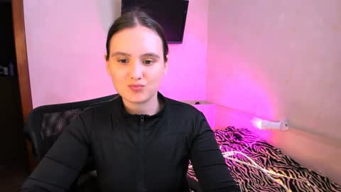 Snapshot of chelsyluxex chatting on 08.05.26 Chelsy Luxe online show from 08.05.26