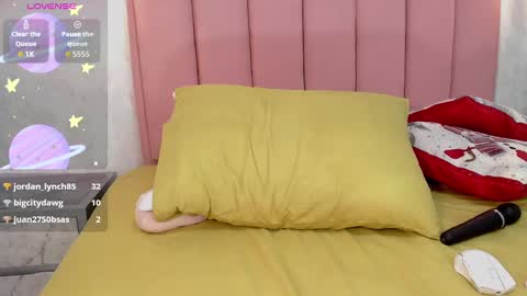 Snapshot of chelsyquinn chatting on 12.10.24 Camila online show from 12.10.24