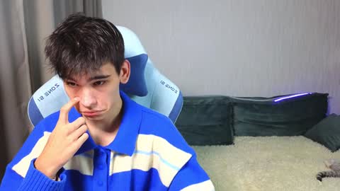 LUCASRYANPVT IS OPEN online show from 12.04.24