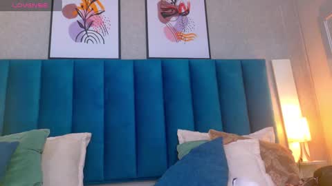 Snapshot of cheneelllorens chatting on 03.11.25 online show from 03.11.25