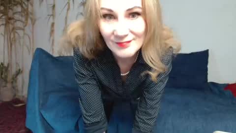 Snapshot of cherry_blossomsx chatting on 03.07.25 thanks guys see you tomorrow online show from 03.07.25