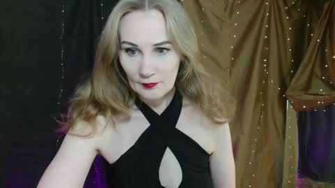 Snapshot of cherry_blossomsx chatting on 09.28.25 thanks guys see you tomorrow online show from 09.28.25