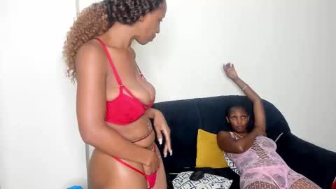 Snapshot of cherry_falls chatting on 03.16.26 cherry_falls online show from 03.16.26