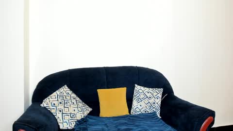 Snapshot of cherry_falls chatting on 04.04.26 cherry_falls online show from 04.04.26