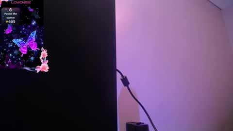 Snapshot of cherry_sex_x chatting on 11.26.25 cherry_sex_x online show from 11.26.25