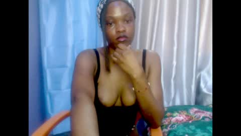 Snapshot of cherry_xchaos chatting on 06.29.26 Sophie online show from 06.29.26