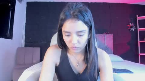 Snapshot of cherrybombs_ chatting on 05.19.26 Cherry online show from 05.19.26