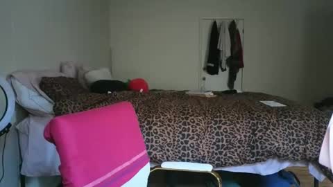 Miss Cherry online show from 04.12.26