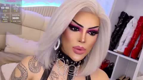 Snapshot of cherryharper chatting on 06.26.26 THE ALPHA GODDESSOFSEXUALDESIRE online show from 06.26.26