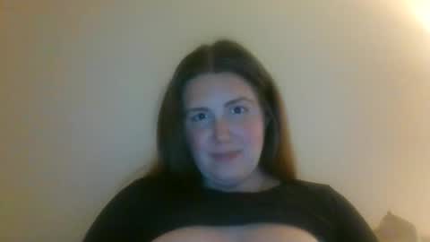 Snapshot of cherryjune chatting on 12.19.25 CherryJune online show from 12.19.25