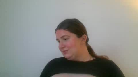 Snapshot of cherryjune chatting on 12.19.25 CherryJune online show from 12.19.25