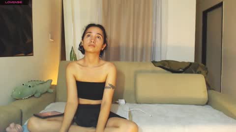 Snapshot of cherryl_b chatting on 12.04.24 Cereza online show from 12.04.24