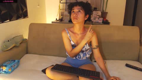 Snapshot of cherryl_b chatting on 01.28.25 Cereza online show from 01.28.25