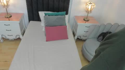 Snapshot of cherrylady2 chatting on 09.21.25 Cherry online show from 09.21.25