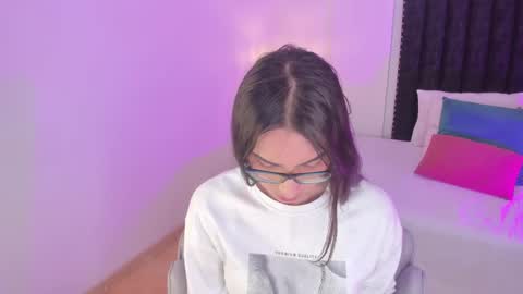 Snapshot of cherrylady2 chatting on 09.28.25 Cherry online show from 09.28.25