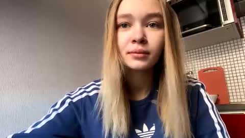 Snapshot of cherryleija chatting on 02.18.26 Lei online show from 02.18.26