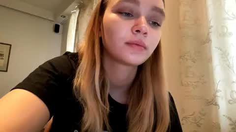 Snapshot of cherryleija chatting on 03.02.26 Lei online show from 03.02.26