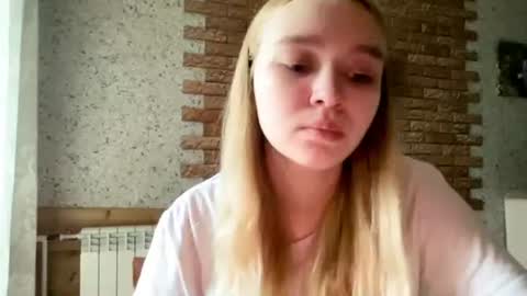 Snapshot of cherryleija chatting on 06.11.26 Lei online show from 06.11.26