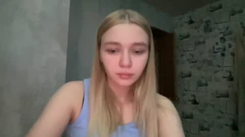 Snapshot of cherryleija chatting on 06.19.26 Lei online show from 06.19.26