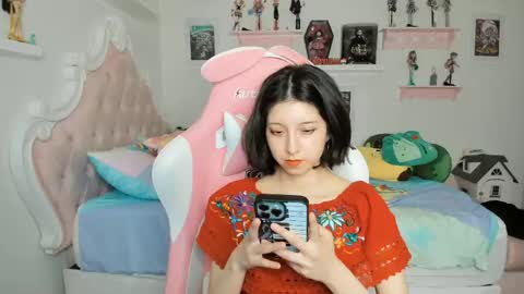 Snapshot of cherrymafer666 chatting on 05.06.26 cherrycute666 online show from 05.06.26