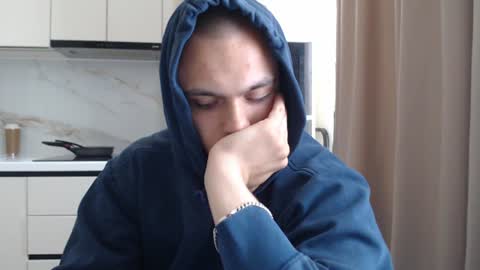 Snapshot of chester_perry chatting on 07.03.26 chester perry online show from 07.03.26