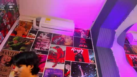 Snapshot of cheys_mast chatting on 05.27.26 Cheys online show from 05.27.26