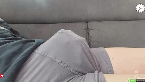 Snapshot of chezmonsieur_g chatting on 03.15.26 Grey online show from 03.15.26