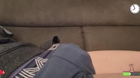 Snapshot of chezmonsieur_g chatting on 03.21.26 Grey online show from 03.21.26