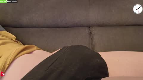 Snapshot of chezmonsieur_g chatting on 03.24.26 Grey online show from 03.24.26