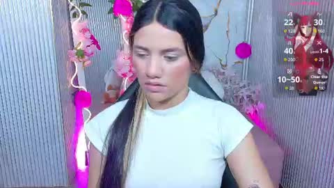 Snapshot of chiara_tay chatting on 06.23.26 Chiara online show from 06.23.26