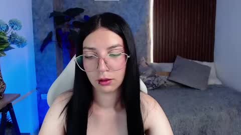 Snapshot of chiaraa_fiore chatting on 02.26.25 Chiara online show from 02.26.25
