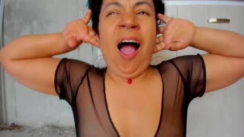 Snapshot of chiarafustox chatting on 04.19.26 Chiara fustox online show from 04.19.26