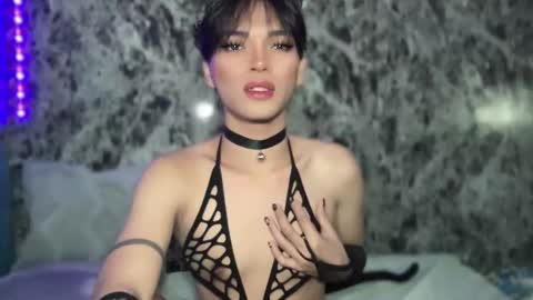 Snapshot of chichay_addams chatting on 12.03.25 Addams online show from 12.03.25